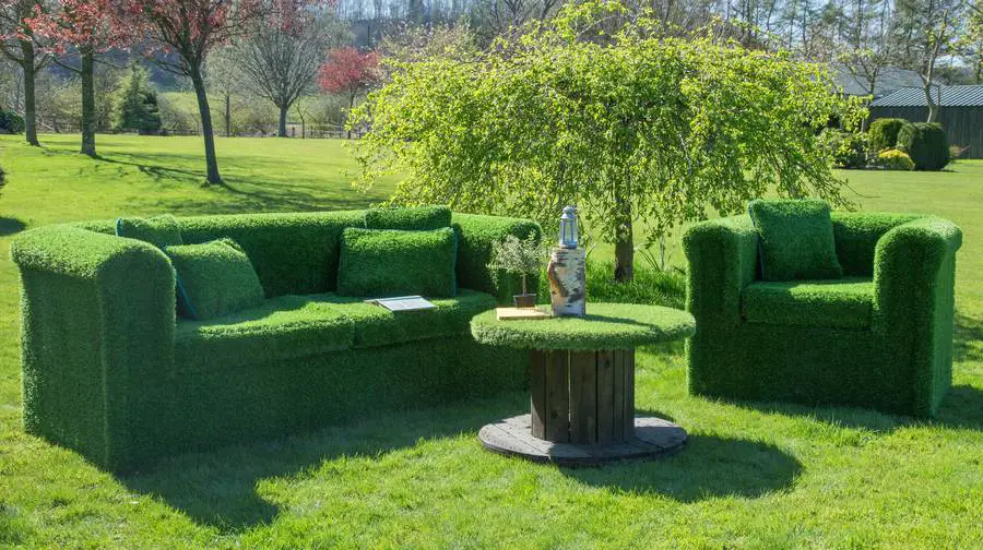 Answer Can You Put Patio Furniture On Grass Clever - Making A Patio Over Grass