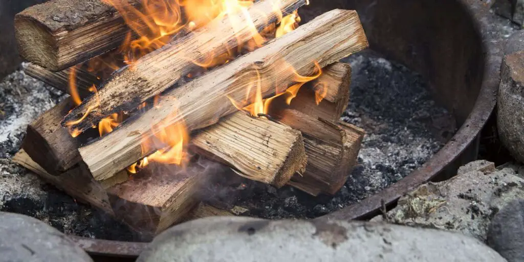 How To Start A Fire Pit With Fire Wood