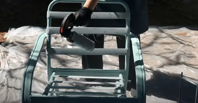 Steps To Paint Patio Furniture With Vinyl Straps