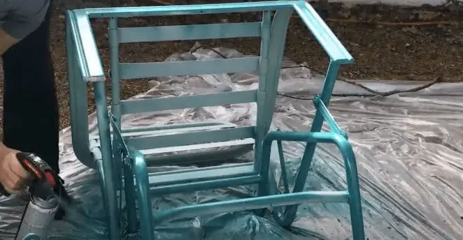 Steps To Paint Patio Furniture With Vinyl Straps