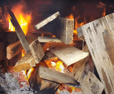 Can You Burn Pallet Wood In a Fire Pit?