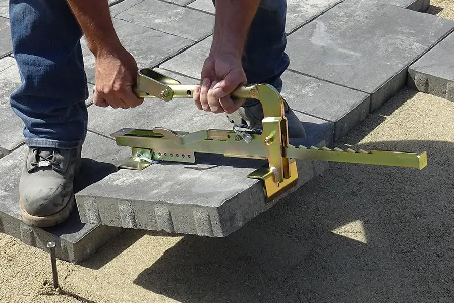 How Much Does a 12x12 Patio Block Weight?