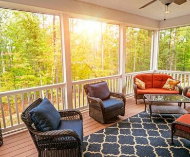 What Is an Enclosed Porch?