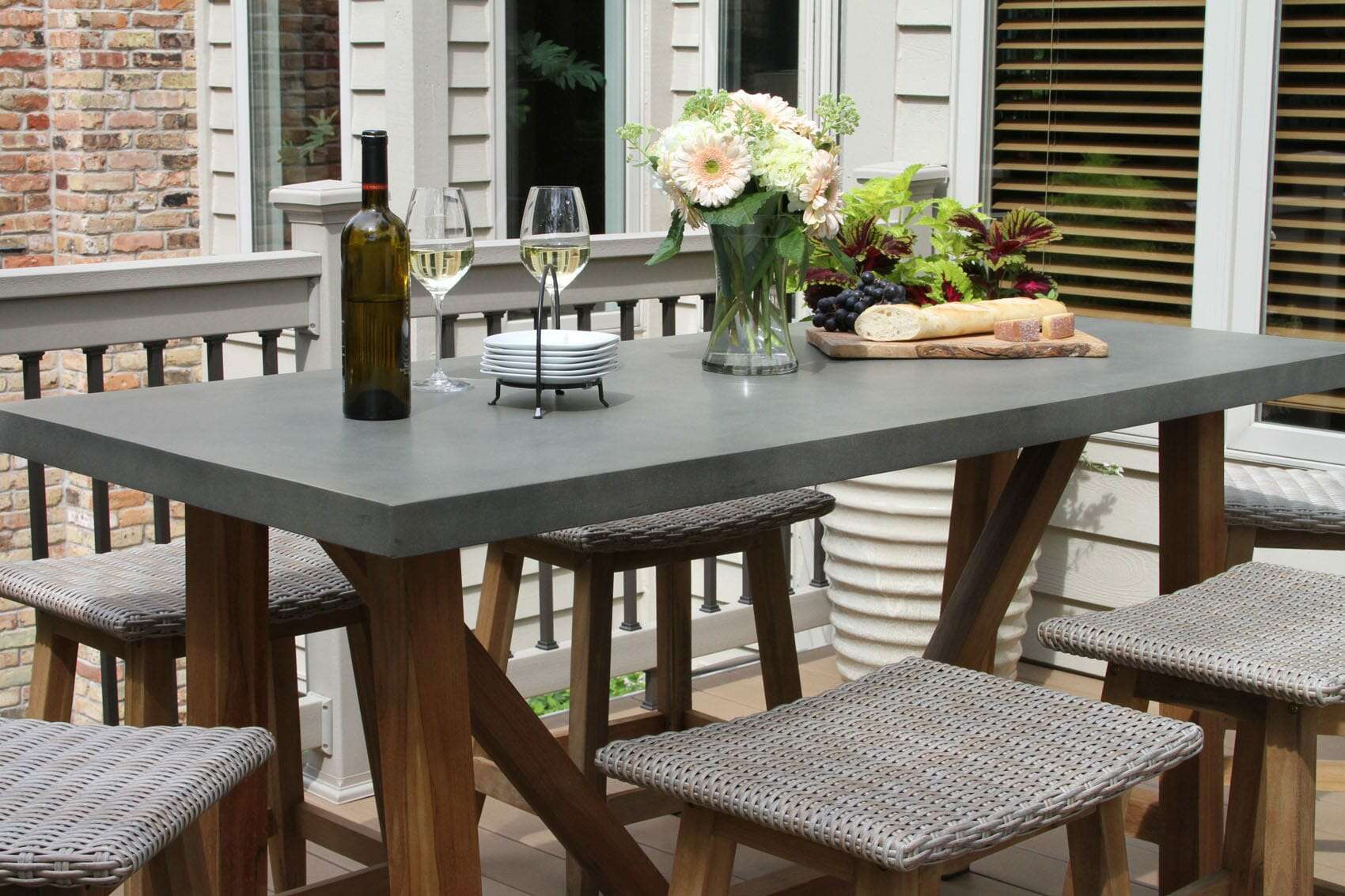How Tall Is a Balcony Height Table? [Answered] Clever Patio