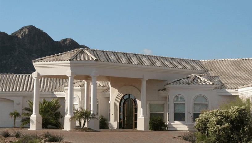 Difference Between Portico and Porte Cochere