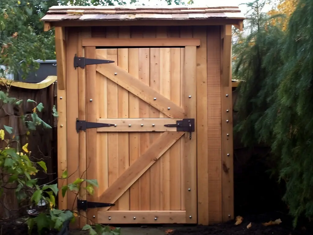 how to build a shed door
